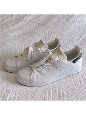 Adidas Adidas Stan Smith White Sneakers with Peacock Pattern Size 7